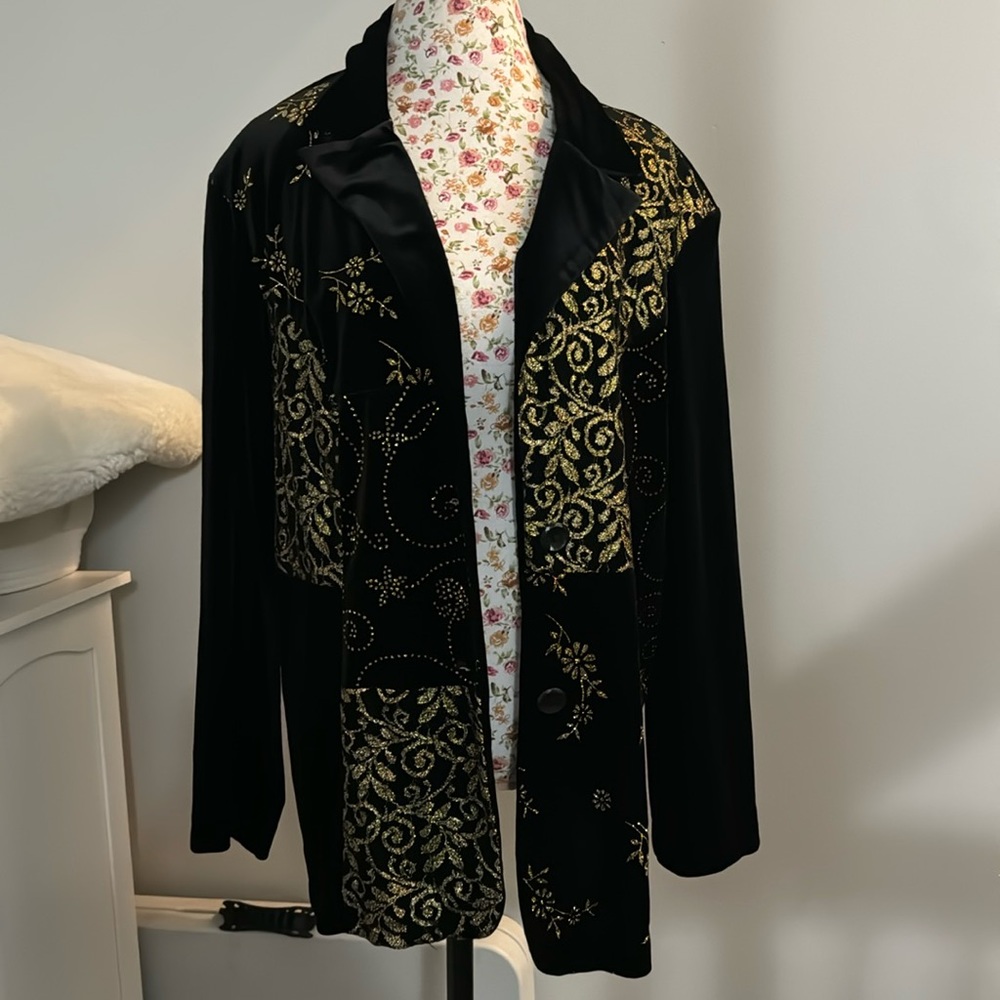 🆕NWOT Notations Black Velvet Lace & Gold Appliqué Jacket/Cardigan size 2X